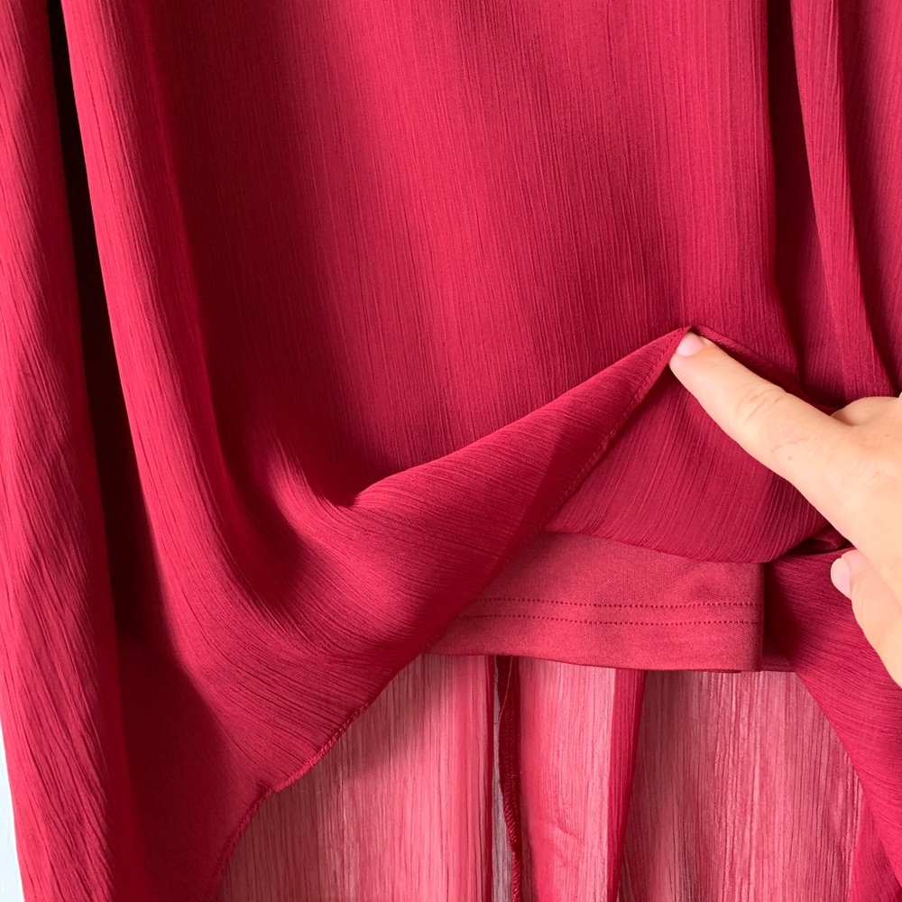 Red Dress - Picture 4 of 6